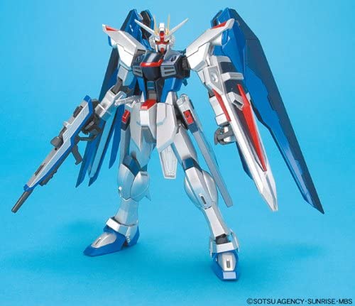 MG 1/100 ZGMF-X10A Freedom Gundam Extra Finish Version (Mobile