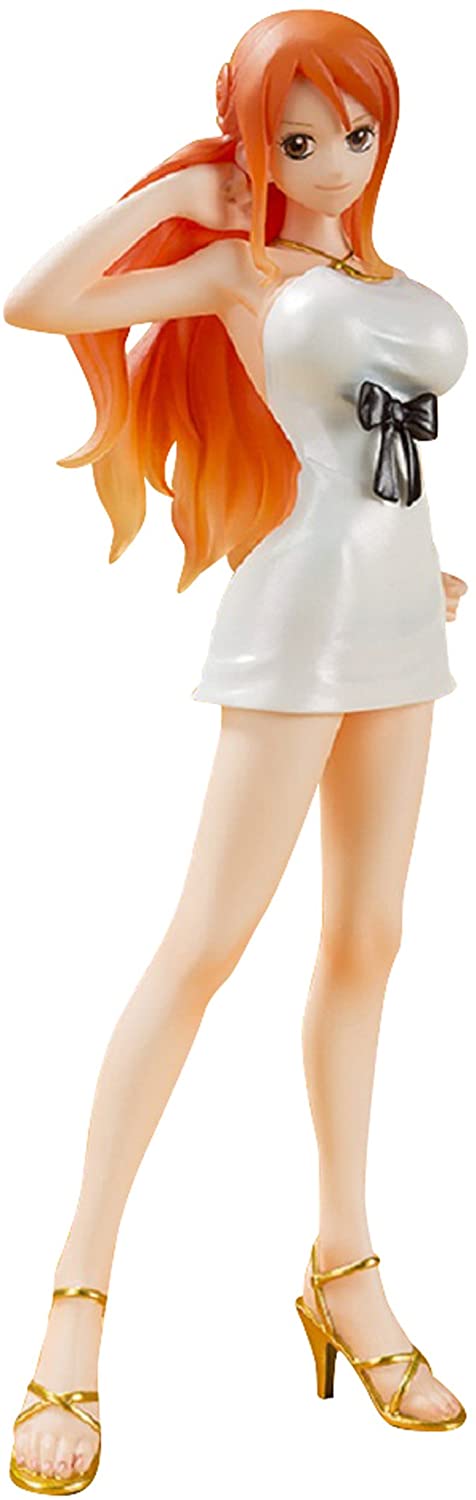 Banpresto One Piece Film Gold Glitter & Glamours Nami Movie Style Action  Figure (Gold Dress Version)