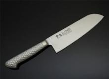 Global Santoku blade length 18cm G-46