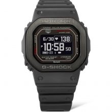 G-SHOCK G-SQUAD USB charging compatible solar watch DW-H5600MB-8JR