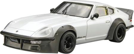 Aoshima Bunka Kyozai 1/24 The Model Car Series No.128 S30 Fairlady Z Aero Custom Ver.2 75 Plastic Model (Car)