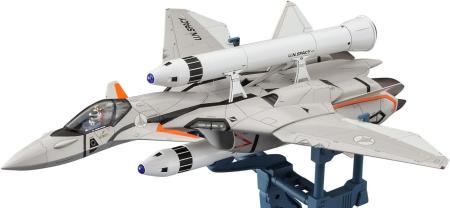 Hasegawa Macross Plus VF-11B Thunderbolt w/Rocket Booster 1/72 Scale Plastic Model 65891 (Airplane)