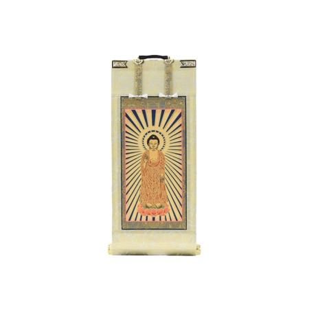 This hanging scroll of the Amida Buddha, a Jodo Shinshu principal image of the Higashi Honganji Temple of the Shinshu Otani sect, is suitable for Buddhist altars and Buddhist accessories. The scroll stand is sold separately. 