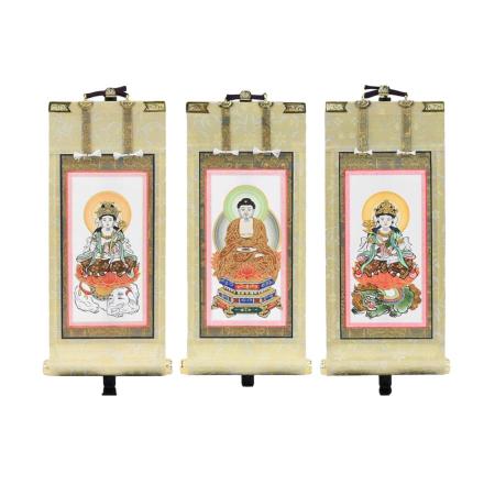 Hanging scroll set, 21.5cm high, featuring Shaka Nyorai, Samantabhadra, and Manjusri, with stand. 