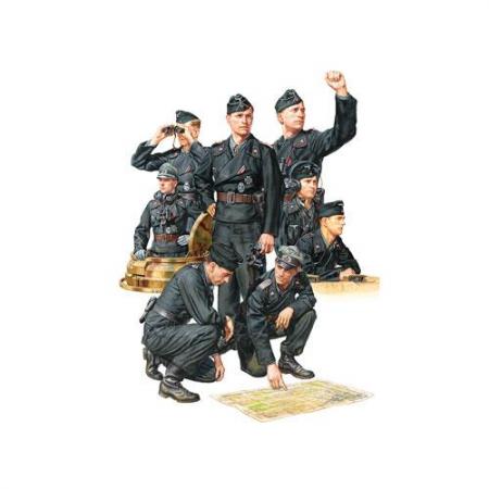 TAMIYA 1/ 35 Military Miniature Series No.354 German Wehrmacht Tank Crew Set (35354) Plastic Model