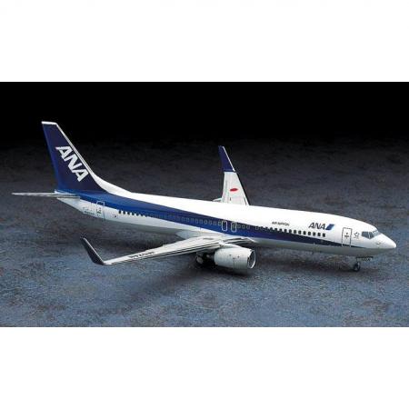 HASEGAWA 1/ 200 ANA Boeing 737-800 “Triton Blue” (37) Plastic Model