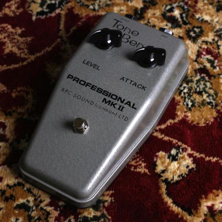 British Pedal Company Professional MKII Tone Bender OC81D Fuzz Effector