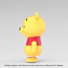 Aoshima Bunka Kyozai Rakupla Tocotoko No. DP-13 Winnie the Pooh Pooh Pre-Colored Plastic Model