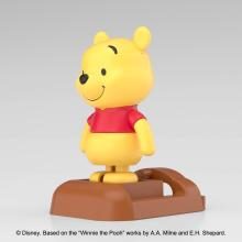 Aoshima Bunka Kyozai Rakupla Tocotoko No. DP-13 Winnie the Pooh Pooh Pre-Colored Plastic Model