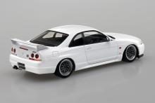 Aoshima Bunka Kyozai (AOSHIMA) Rakupla Snap Kit No. 21CU-WE Nissan R33 Skyline GT-R Custom Wheels (White) 1/32 Scale Plastic Model Kit