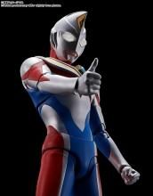 TAMASHII NATIONS SHFiguarts (Shinkocchou Seihou) Ultraman Dyna Flash Type, Approximately 150mm, PVC & ABS, Painted Movable Figure