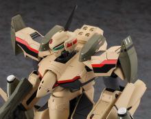 Hasegawa Macross Series Macross Frontier VF-19EF/A Battroid Isamu Special 1/72 Scale Plastic Model 65893 (Robot)