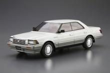 Aoshima Bunka Kyozai 1/24 The Model Car Series No.87 Toyota UZS131 Crown Royal Saloon G 89 Plastic Model (Car)