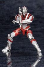 Kotobukiya Ultraman, approximately 165mm tall, non-scale plastic model