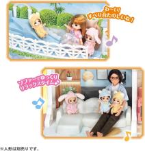 Takara Tomy Licca-chan Talking Auto-Lock Two-Story Grand Maison Dress-Up Pretend Play Toy for Ages 3 and Up