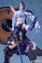 Aniplex Hololive Production x Fate/Grand Order: Usada Pecora x Shield/Mash Kyrielight 1:7 Scale PVC Figure