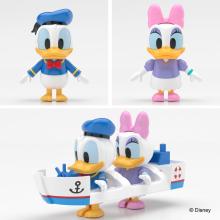 Aoshima Bunka Kyozai Rakupla Tocotoko No.DP-09 Disney Characters Donald & Daisy Pre-Colored Plastic Model