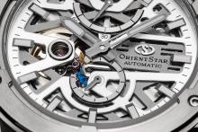 ORIENT Star Automatic Wristwatch Avant Garde Skeleton Mechanical Made in Japan 2 Years with Domestic Manufacturer's Warranty Open Heart RK-BZ0001S Men's White Silver