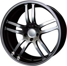 Aoshima Bunka Kyozai (AOSHIMA) The Tuned Parts No. 81 1/24 Gram Lights R57GT 20-inch Plastic Model