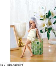 TAKARA TOMY Licca-chan Doll Photogenic Licca Lily