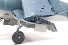 Tamiya 1/32 Aircraft Series No.24 US Navy Vought F4U-1 Corsair Bird Gauge Plastic Model 60324