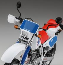 Hasegawa 1/12 Honda XLR250R (MD22) 1991 Plastic Model BK18 (Motorcycle)