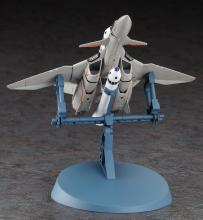 Hasegawa Macross Plus VF-11B Thunderbolt w/Rocket Booster 1/72 Scale Plastic Model 65891 (Airplane)