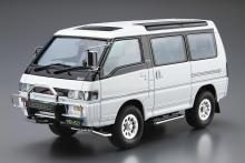 Aoshima Bunka Kyozai 1/24 The Model Car Series No.27 Mitsubishi P35W Delica Star Wagon 91 Plastic Model (Car)