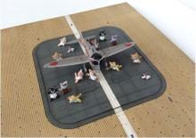 SWEET 1/144 Ninety-six Battle Carrier Fighter Squadron Flight Deck Set (with 14 Cats) Distribution Limited Plastic Model 14150