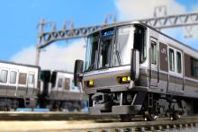KATO N Gauge 223 Series 2000 Special Rapid Service 4-Car Set 10-1898 Model Train