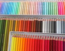 Holbein color pencil 100 colors set wooden box