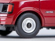 Tomytec Tomica Limited Vintage Neo LV-N344a Chevrolet Astro Van (Red) Finished Product 332763