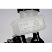 Genuine Mazda Eunos Roadster NA/NB Clutch Master Cylinder B425-41-400 (B42541400)