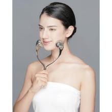 Sun Family Cellsh Cheek and Chin Esthetic Roller Needs CELLSH Cheek and Chin Esthetic Roller