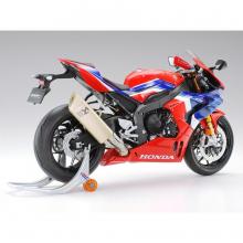 TAMIYA 1/ 12 Motorcycle Series No.138 Honda CBR1000RR-R FIREBLADE SP (14138) Plastic Model (N)