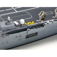 TAMIYA 1/ 700 DDV192 Aircraft Carrier Ibuki (Scale Special Project) (25413) Plastic Model
