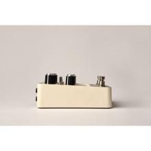 UNIVERSAL AUDIO UAFX Astra Modulation Machine