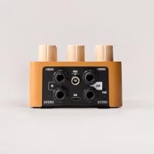 UNIVERSAL AUDIO UAFX Enigmatic '82 Overdrive Special Amp