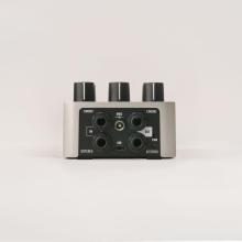 UNIVERSAL AUDIO UAFX Knuckles '92 Rev F Dual Rec Amplifier