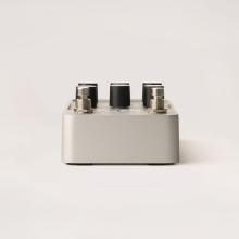 UNIVERSAL AUDIO UAFX Knuckles '92 Rev F Dual Rec Amplifier